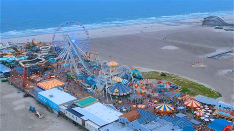 Wildwood new jersey boardwalk - Explore the world's largest amusement piers, the Tram Car, and the famous boardwalk in Wildwood, NJ. Enjoy the entertainment, snacks, and attractions for all ages and …